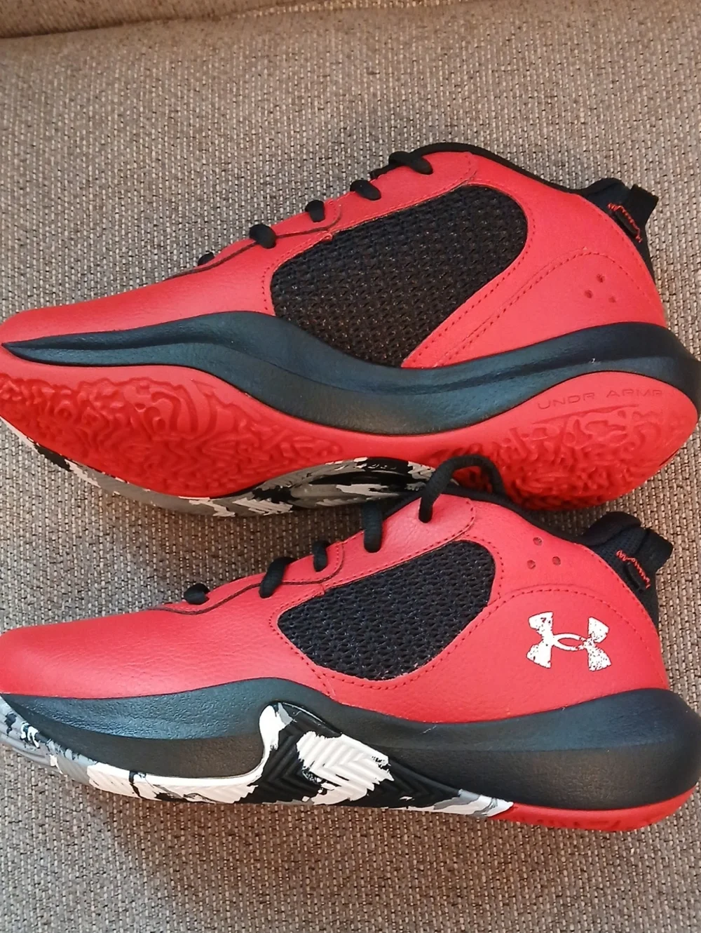 Under Armour new box